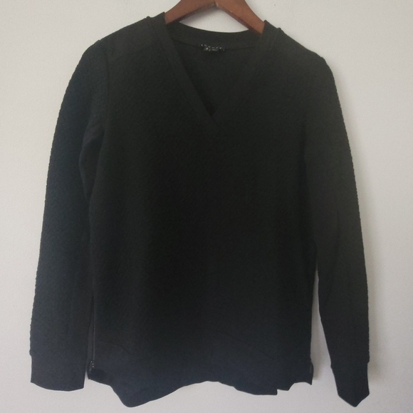 Theory Sweaters - Theory Black Textured V-neck Side Zip Sweater Size Small